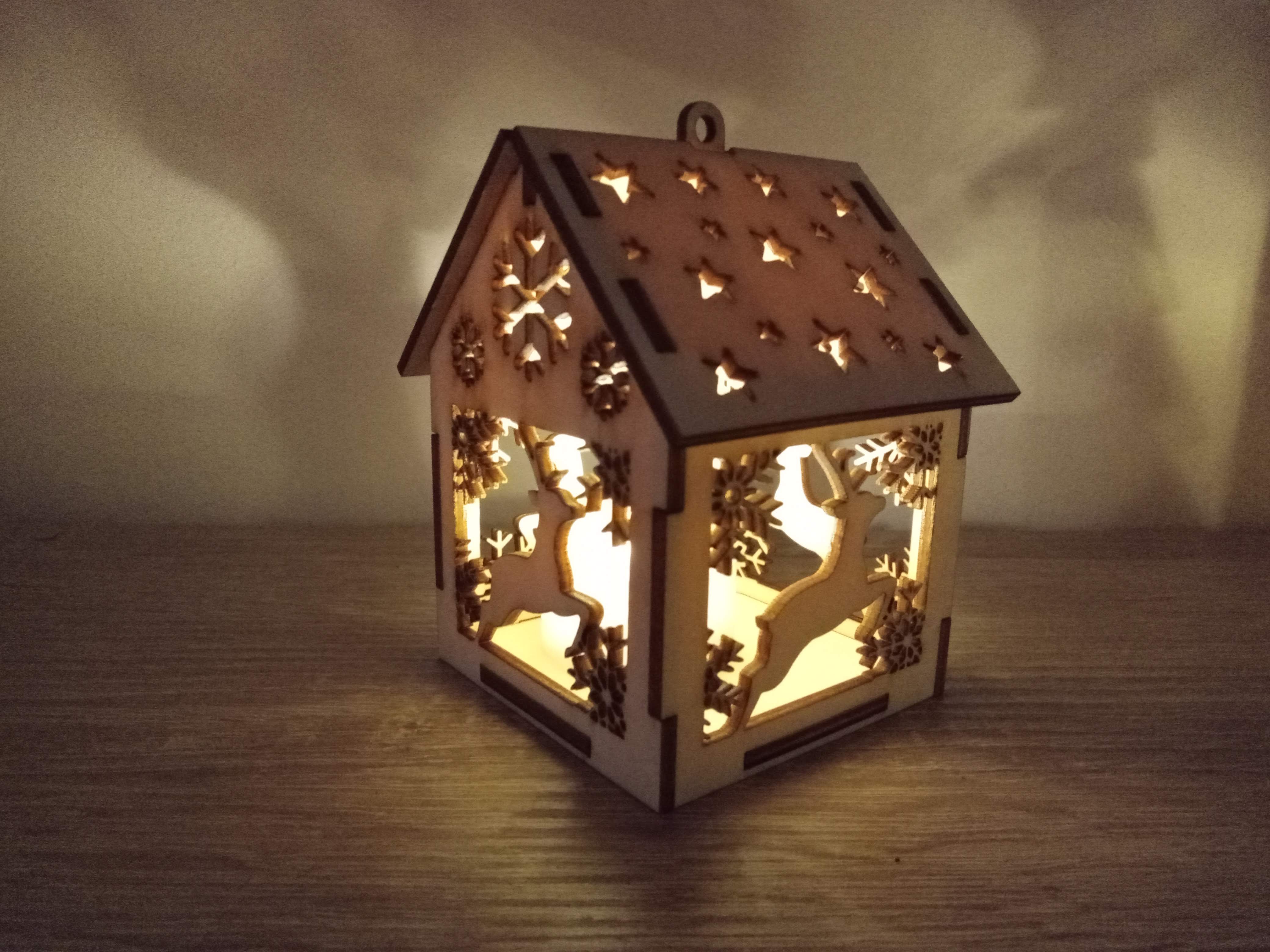 Svítící domeček / lampička 1