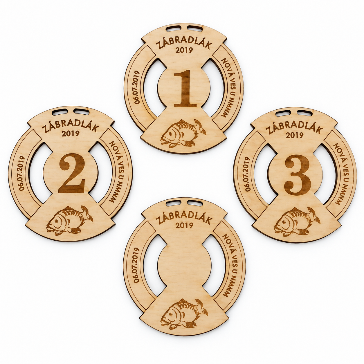 Dřevěná rybářská medaile – Zábradlák 2019