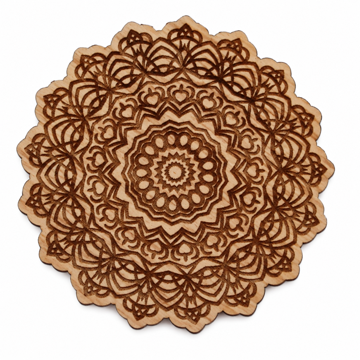 Dřevěná mandala / podtácek s krajkovým ornamentem Ø 95 mm