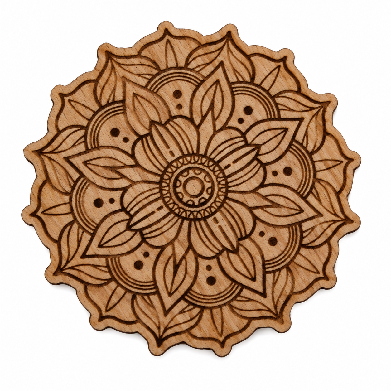 Dřevěná mandala / podtácek s gravírovaným květinovým motivem Ø 95 mm
